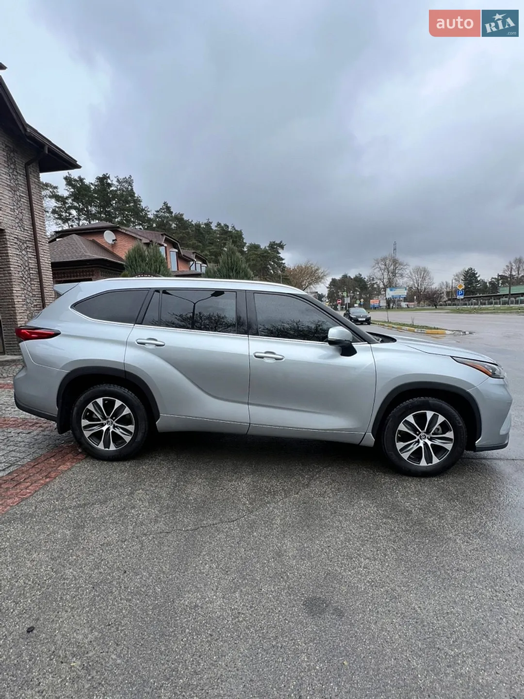 2020 Toyota Highlander - мініатюра 3