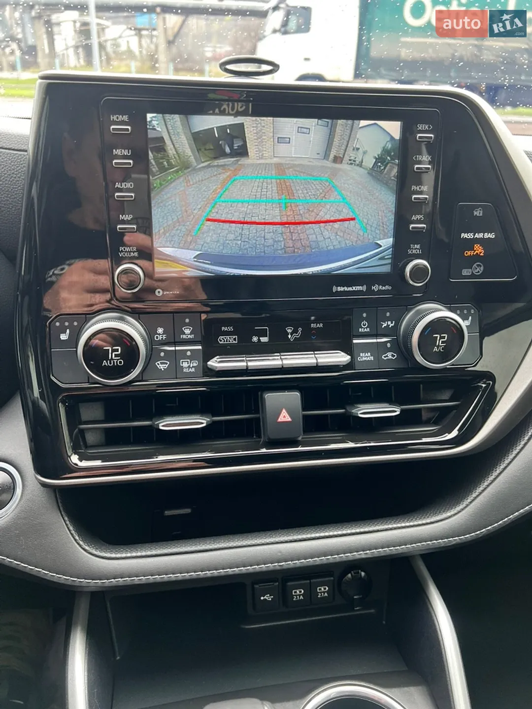 2020 Toyota Highlander - мініатюра 16