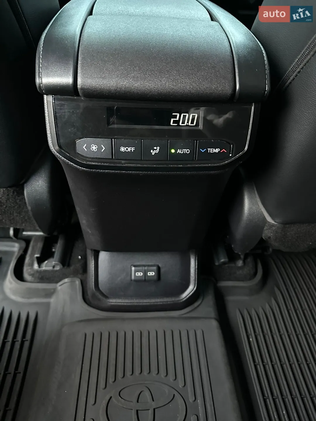 2022 Toyota Highlander - мініатюра 25