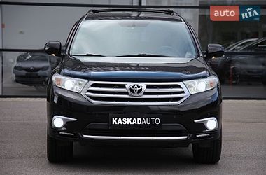 Позашляховик / Кросовер Toyota Highlander 2010 в Харкові