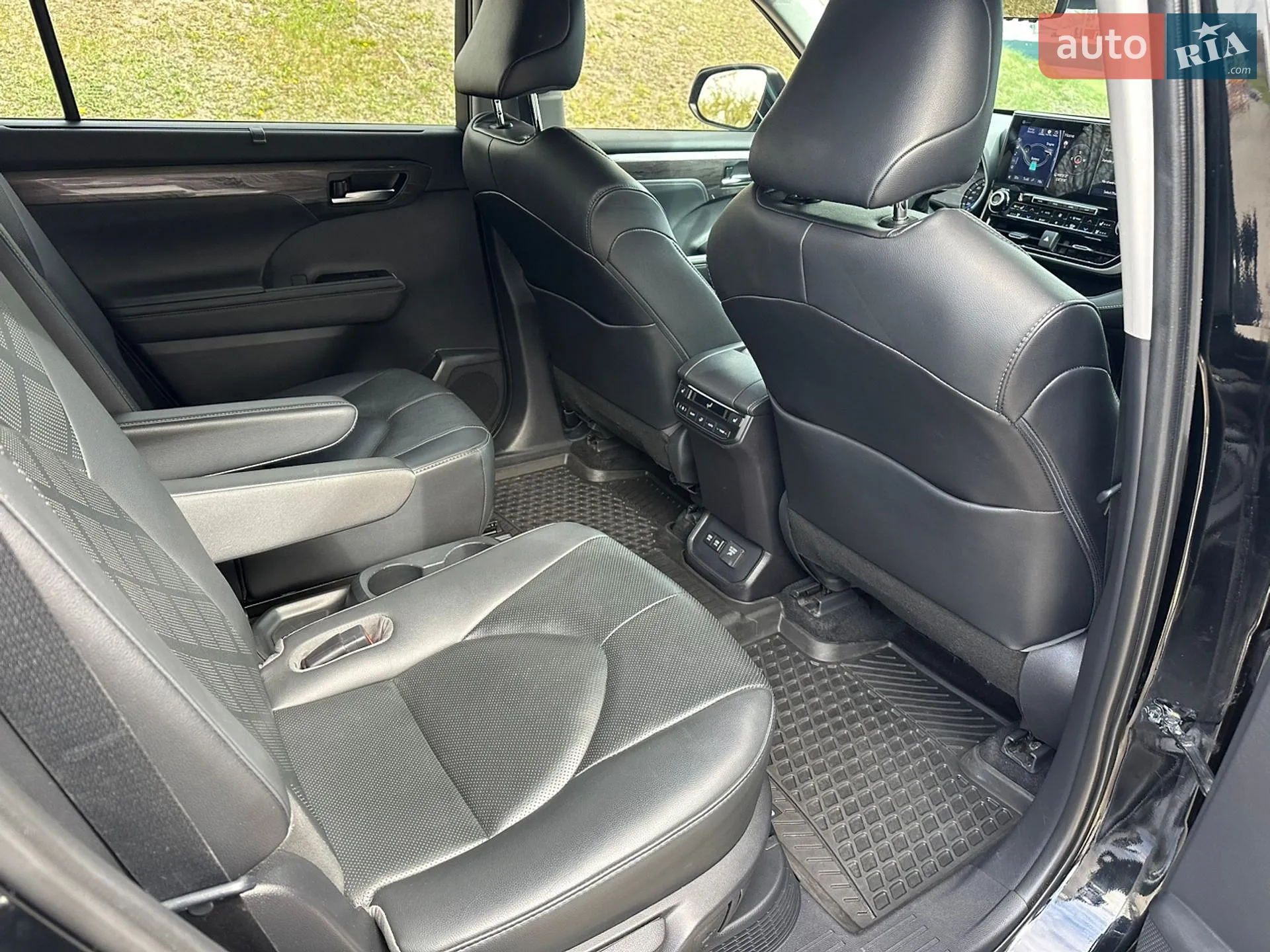 2020 Toyota Highlander - мініатюра 27