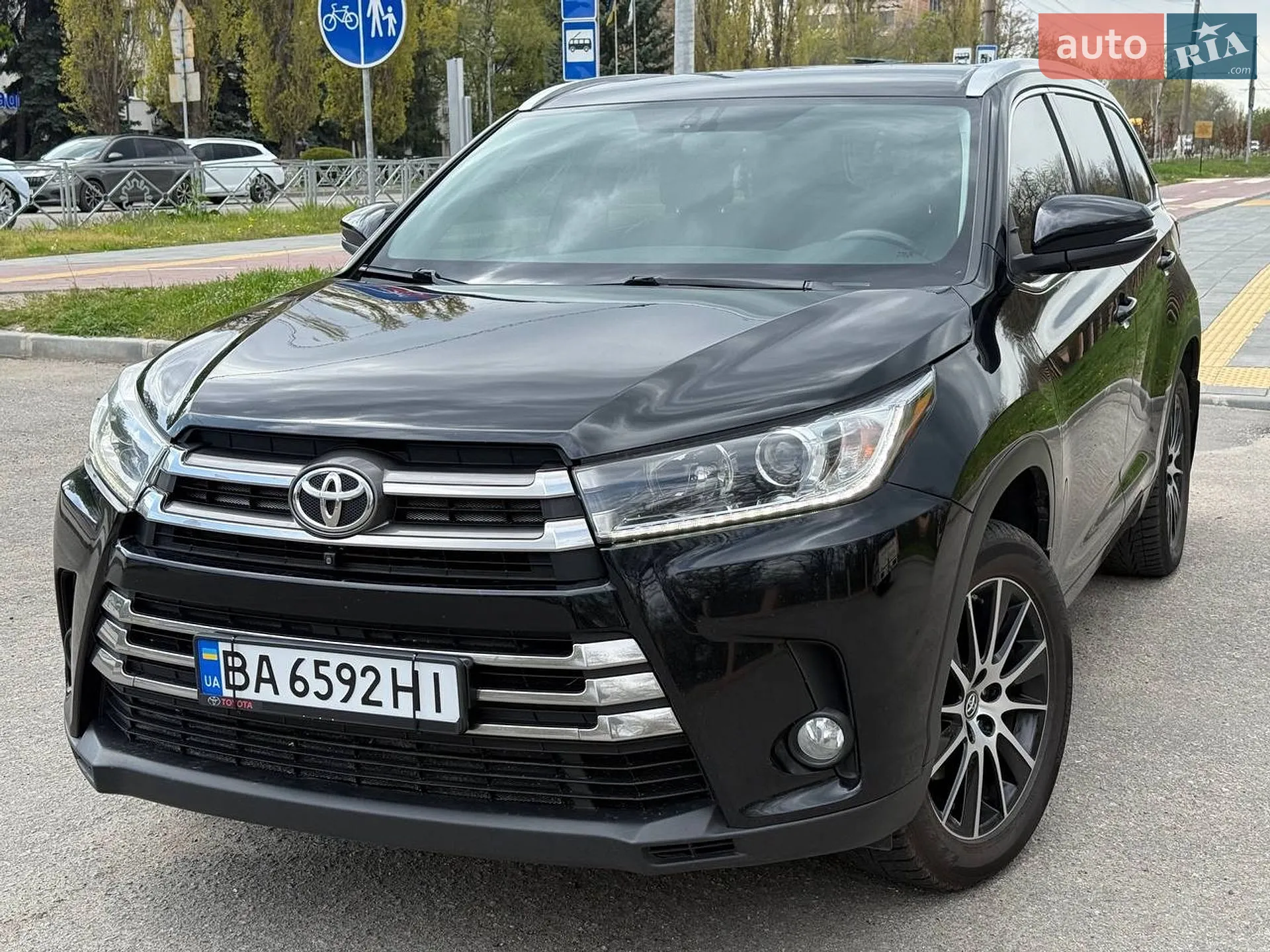 2019 Toyota Highlander - мініатюра 2