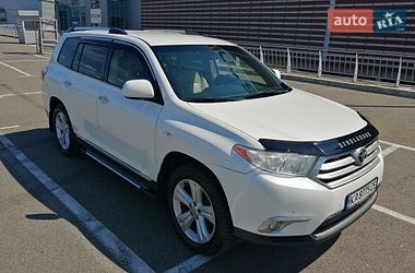 Позашляховик / Кросовер Toyota Highlander 2013 в Києві