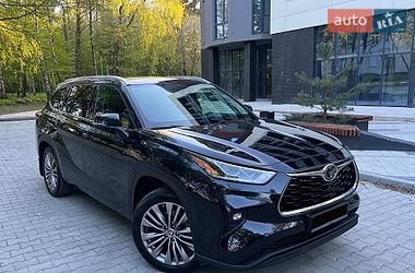 Позашляховик / Кросовер Toyota Highlander 2020 в Тернополі