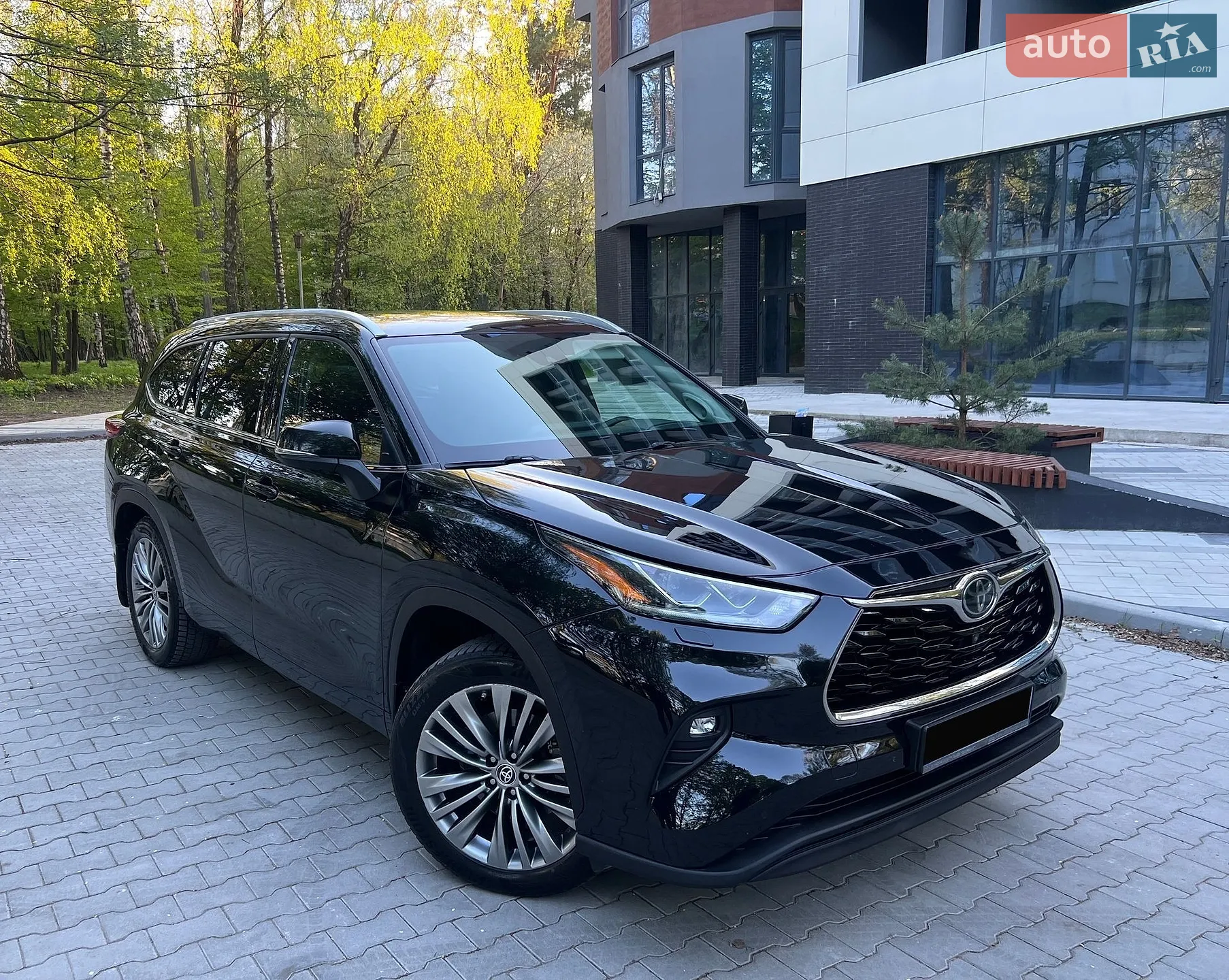 2020 Toyota Highlander - фото 1