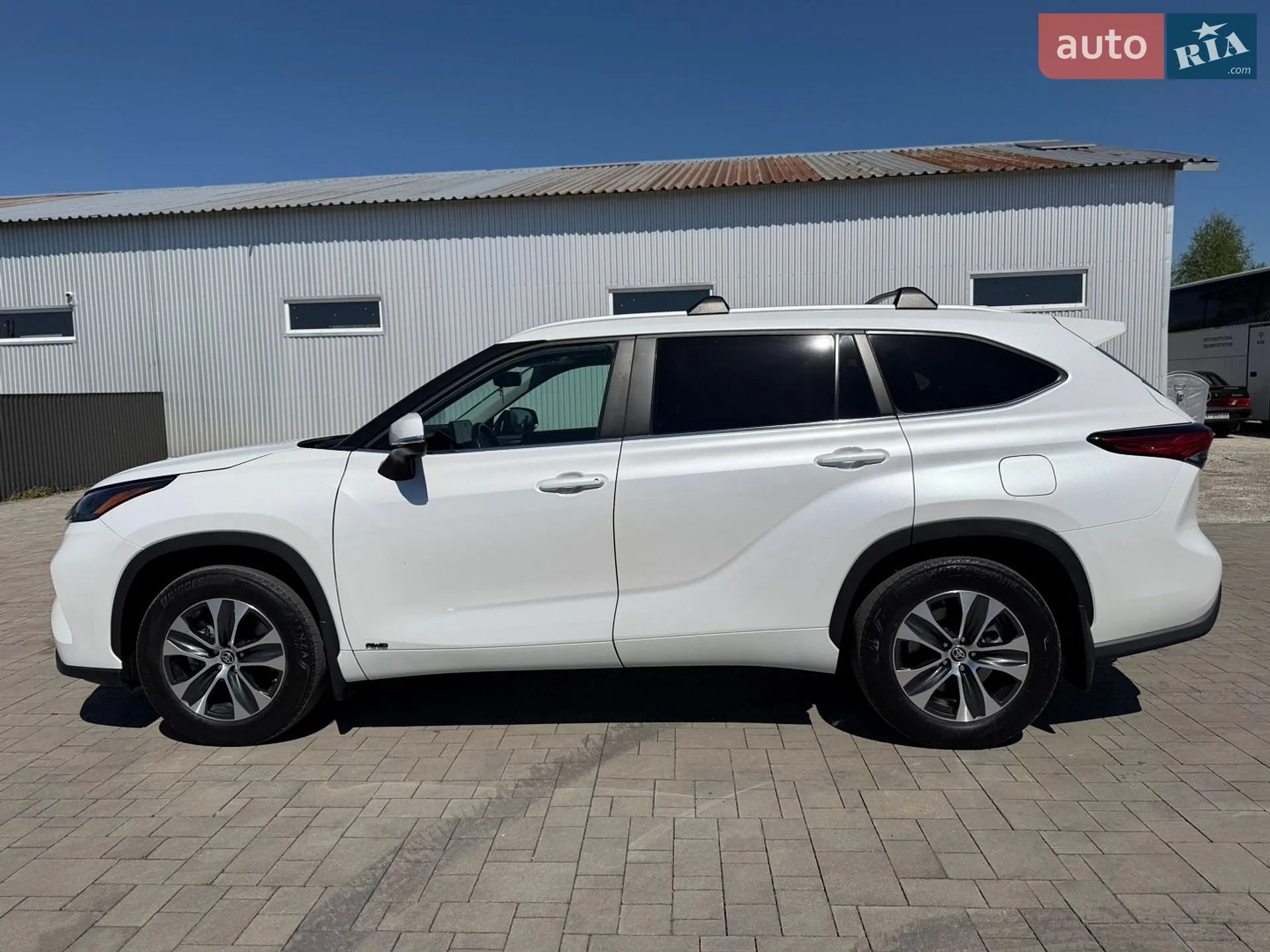 Toyota Highlander 2023 VIN 5TDKBRCH9PS132299 фото оголошення 5 з 5