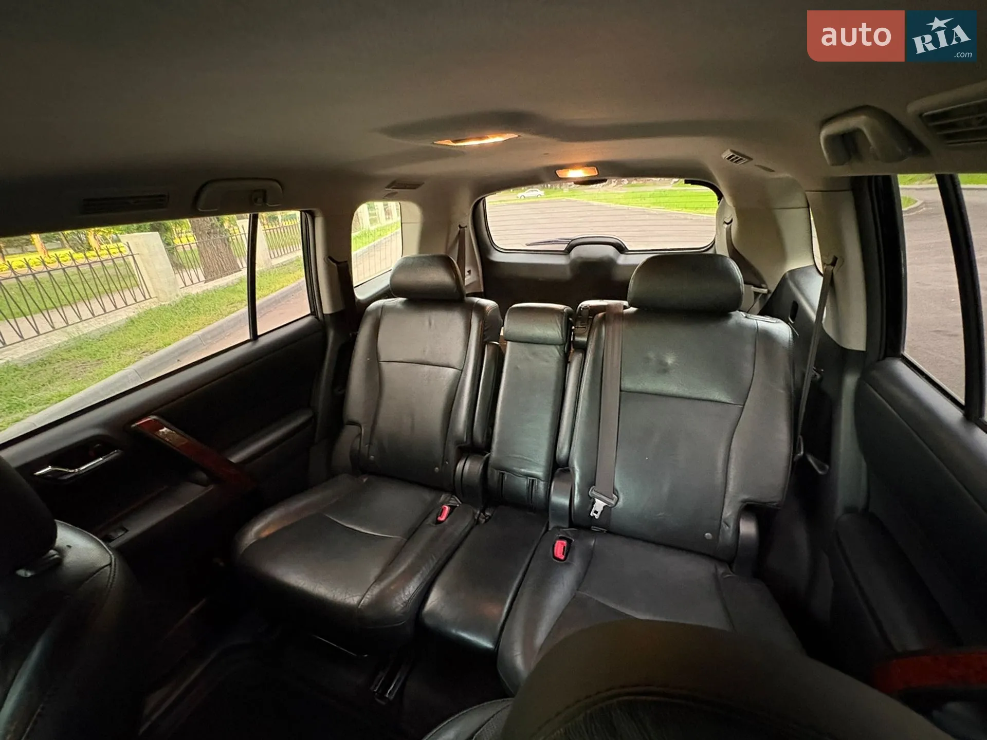 2011 Toyota Highlander - мініатюра 10