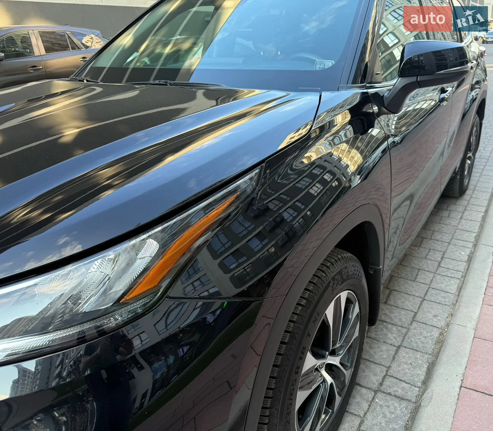 2022 Toyota Highlander - мініатюра 2