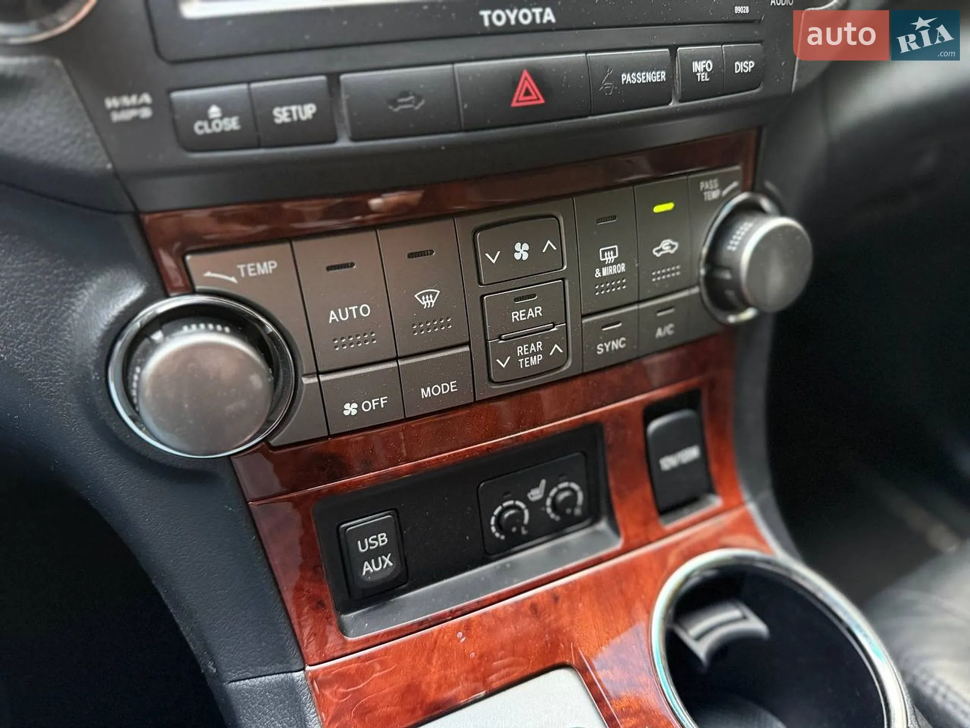 2013 Toyota Highlander - мініатюра 18