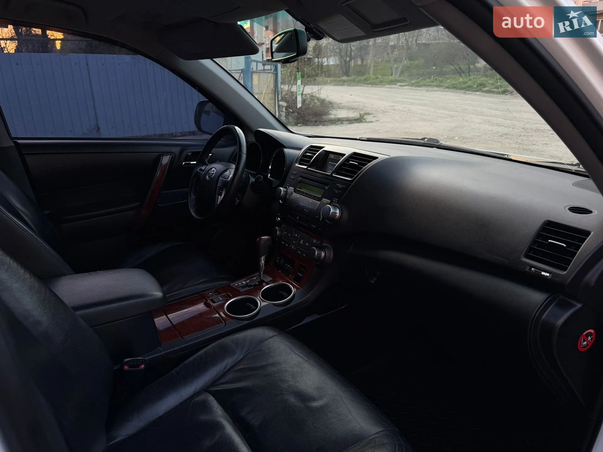 2011 Toyota Highlander - мініатюра 26