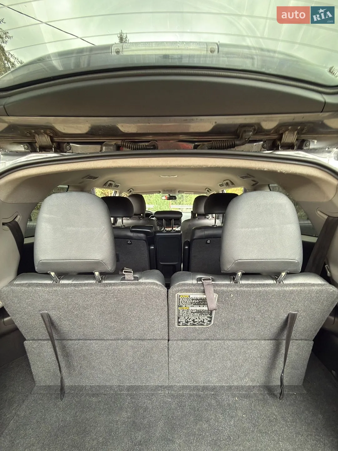 2011 Toyota Highlander - мініатюра 16