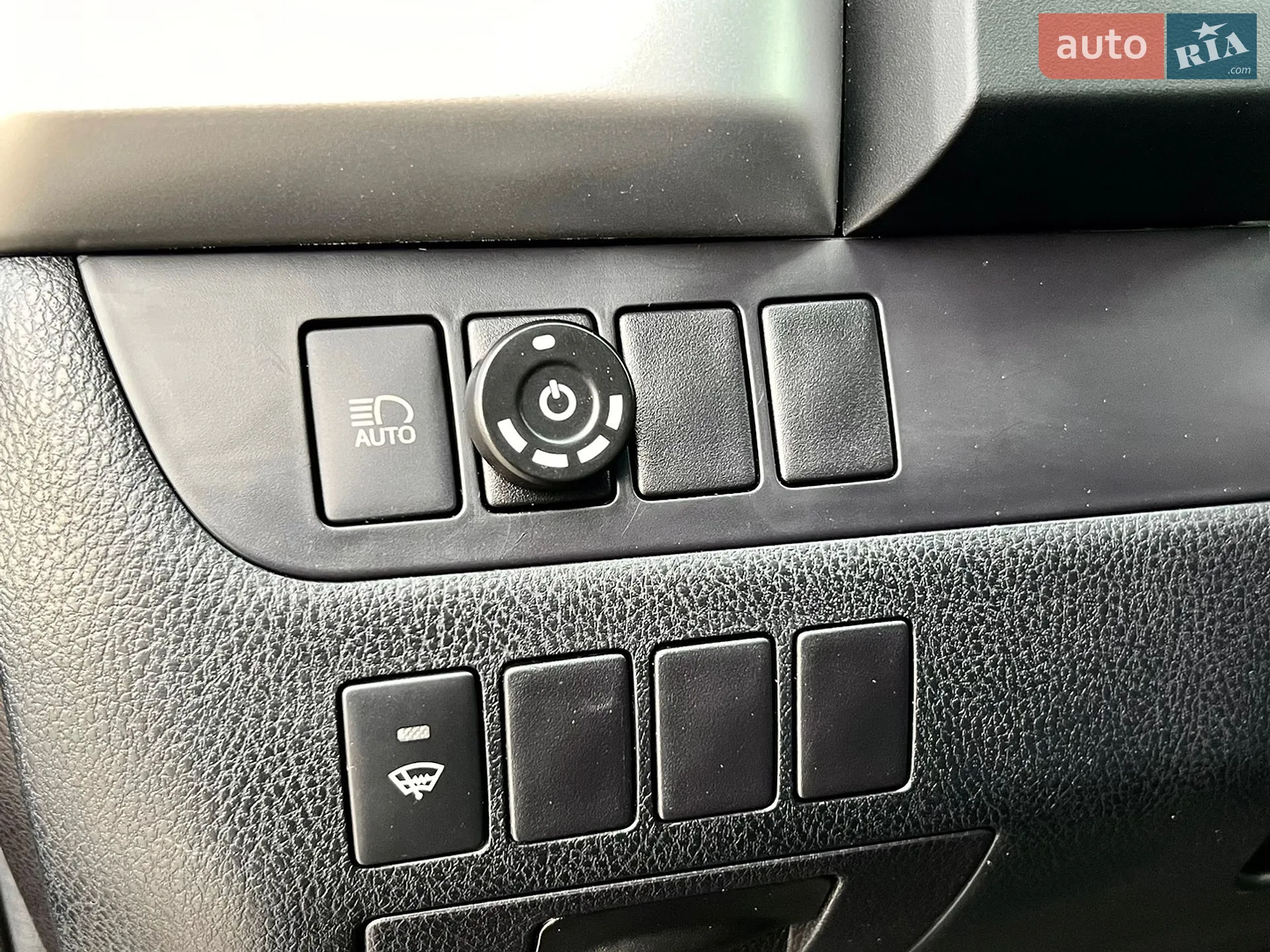 2017 Toyota Highlander - мініатюра 16