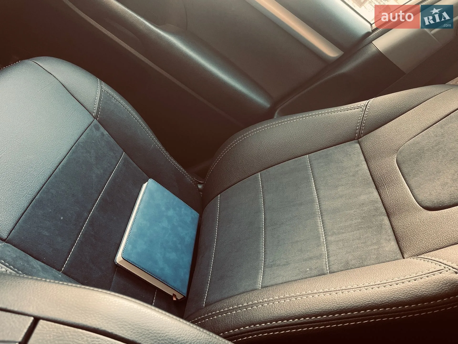 2017 Toyota Highlander - мініатюра 8