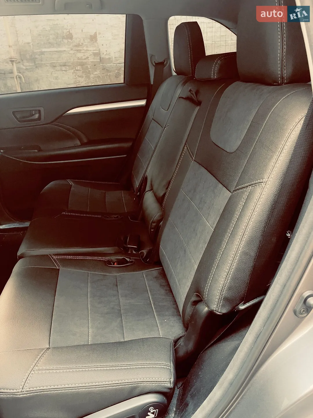 2017 Toyota Highlander - мініатюра 12