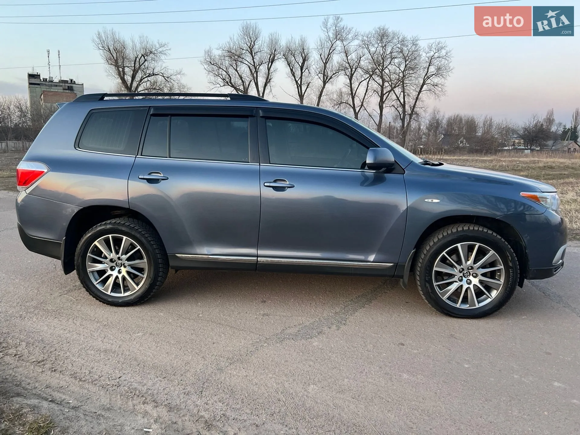 2011 Toyota Highlander - мініатюра 2