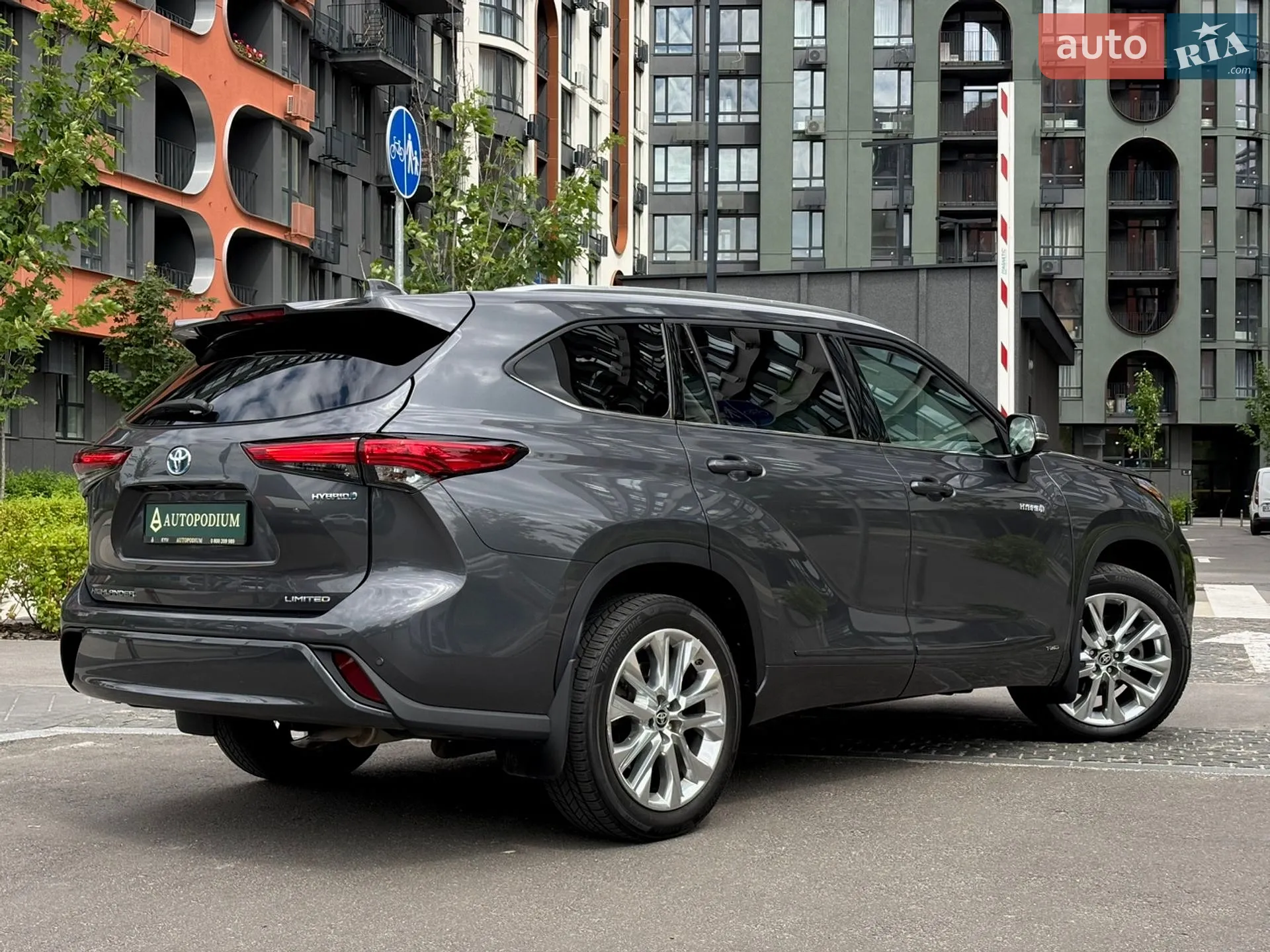 2020 Toyota Highlander - мініатюра 12