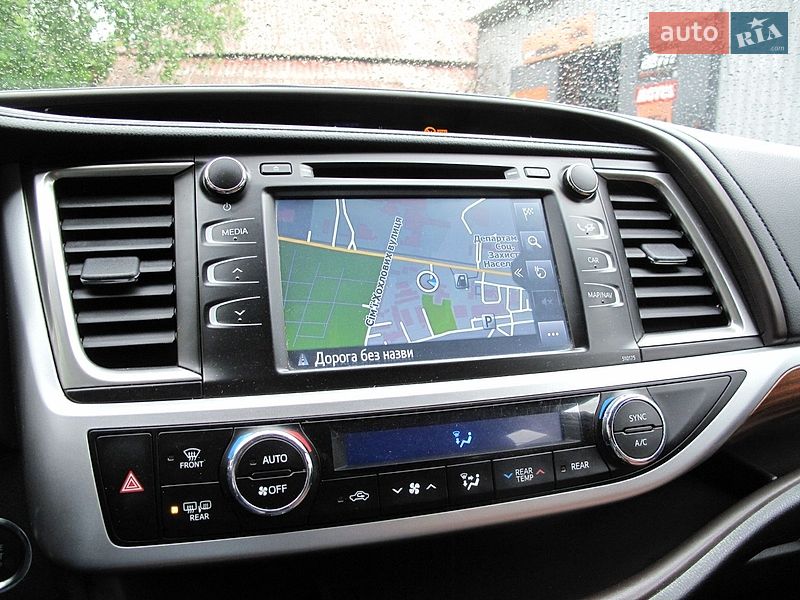 Внедорожник / Кроссовер Toyota Highlander 2019 в Киеве