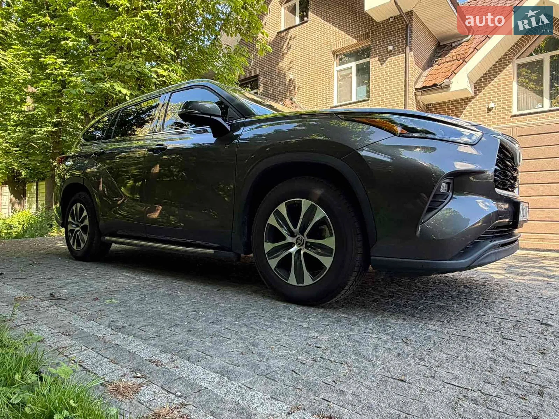 2022 Toyota Highlander - мініатюра 2