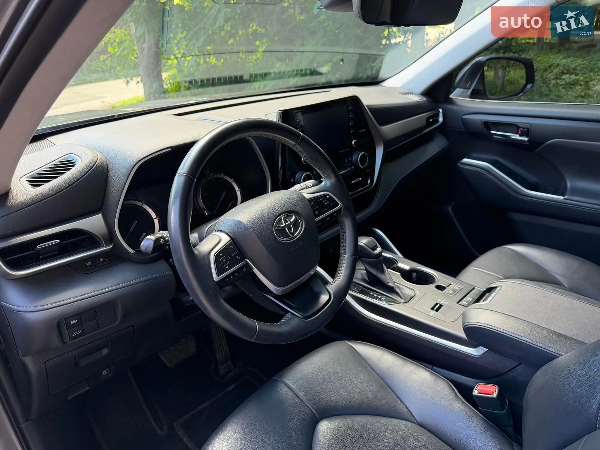 2022 Toyota Highlander - мініатюра 11