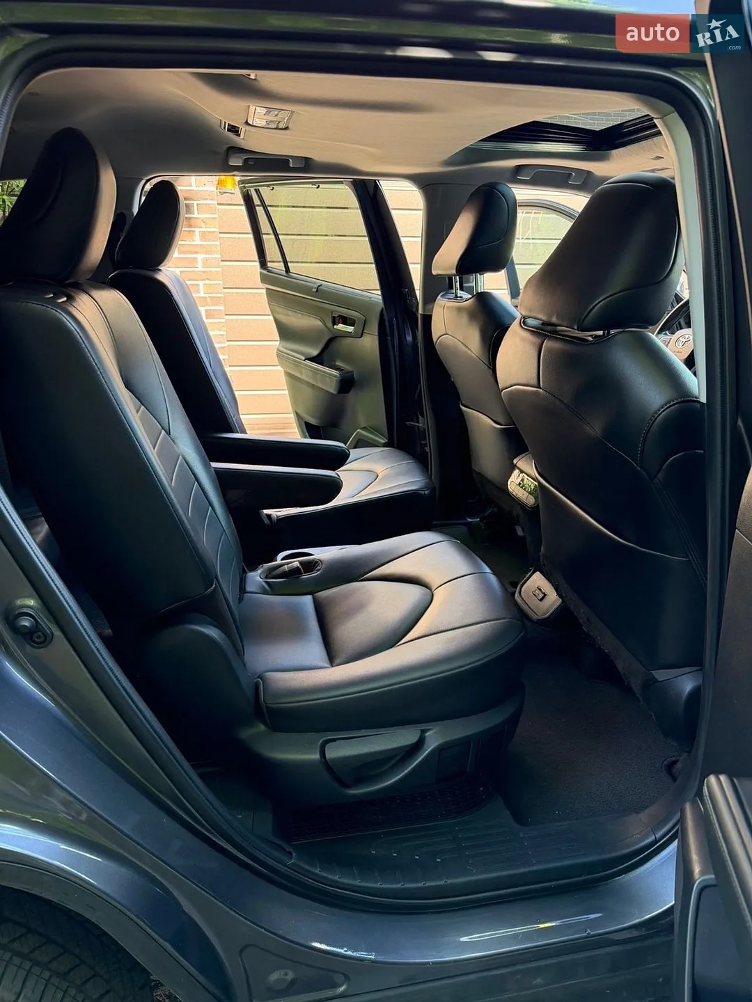 2022 Toyota Highlander - мініатюра 20