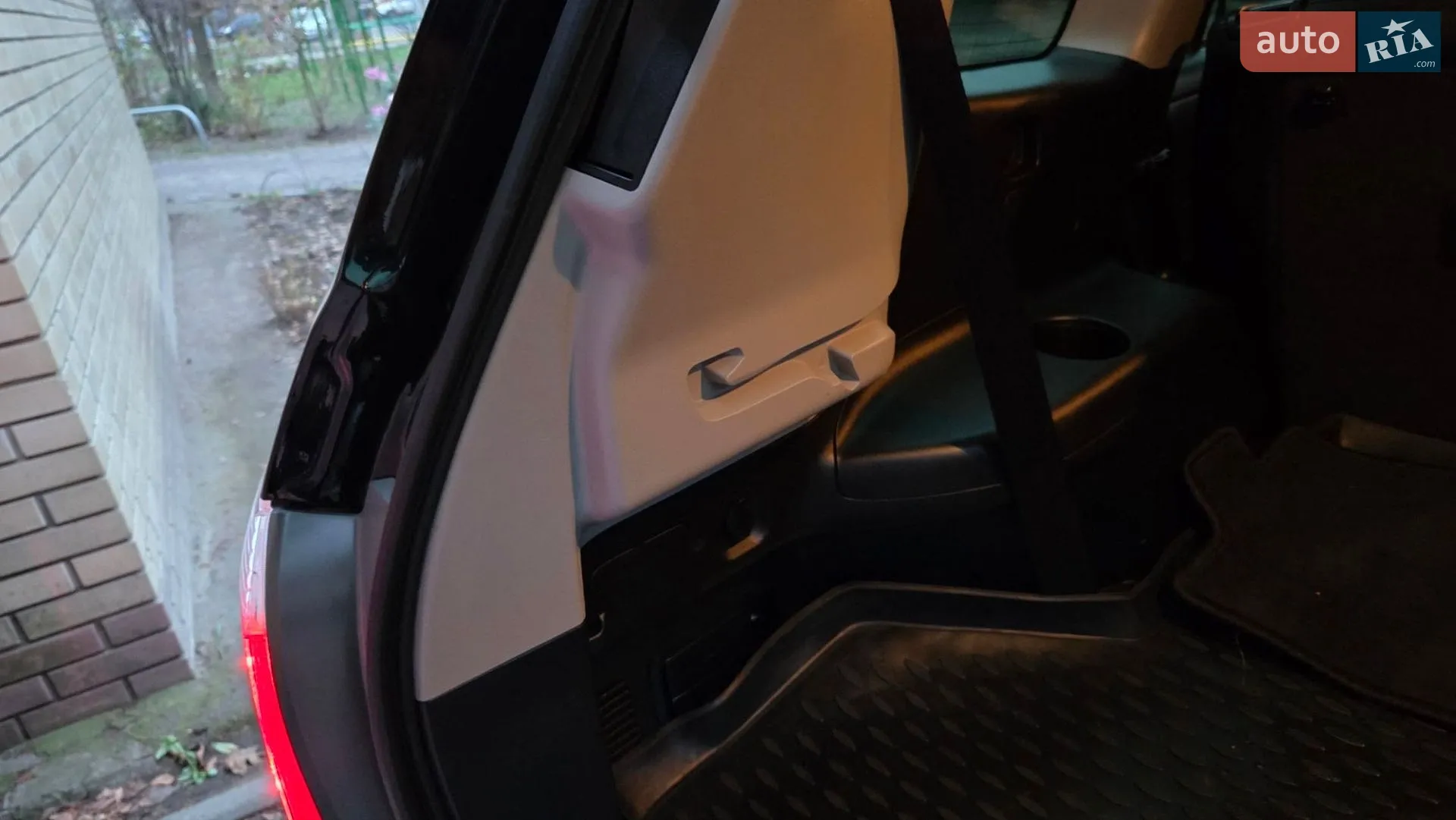 2013 Toyota Highlander - мініатюра 40