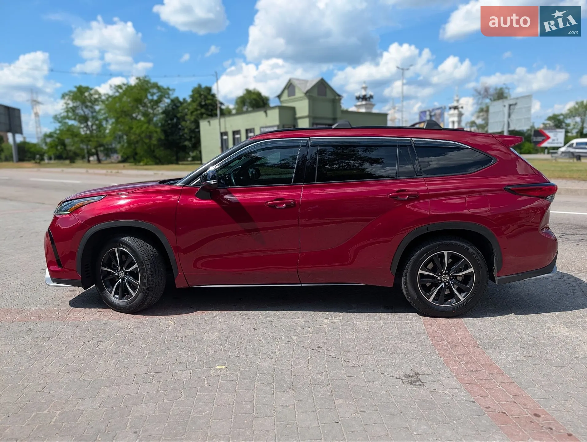 2021 Toyota Highlander - мініатюра 4