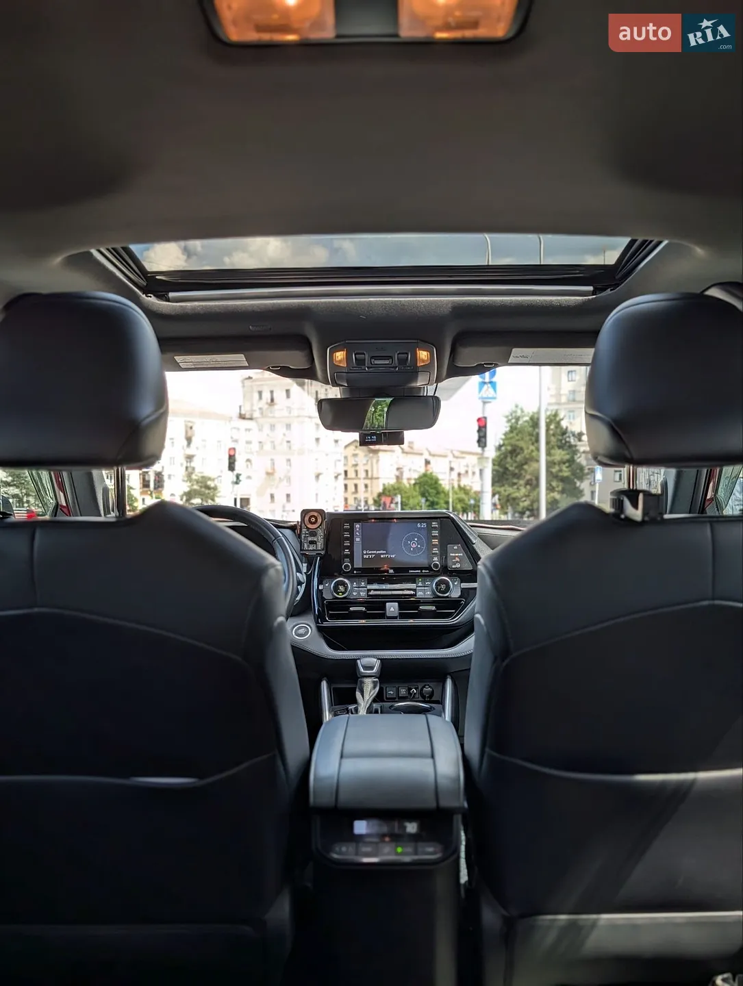 2021 Toyota Highlander - мініатюра 14