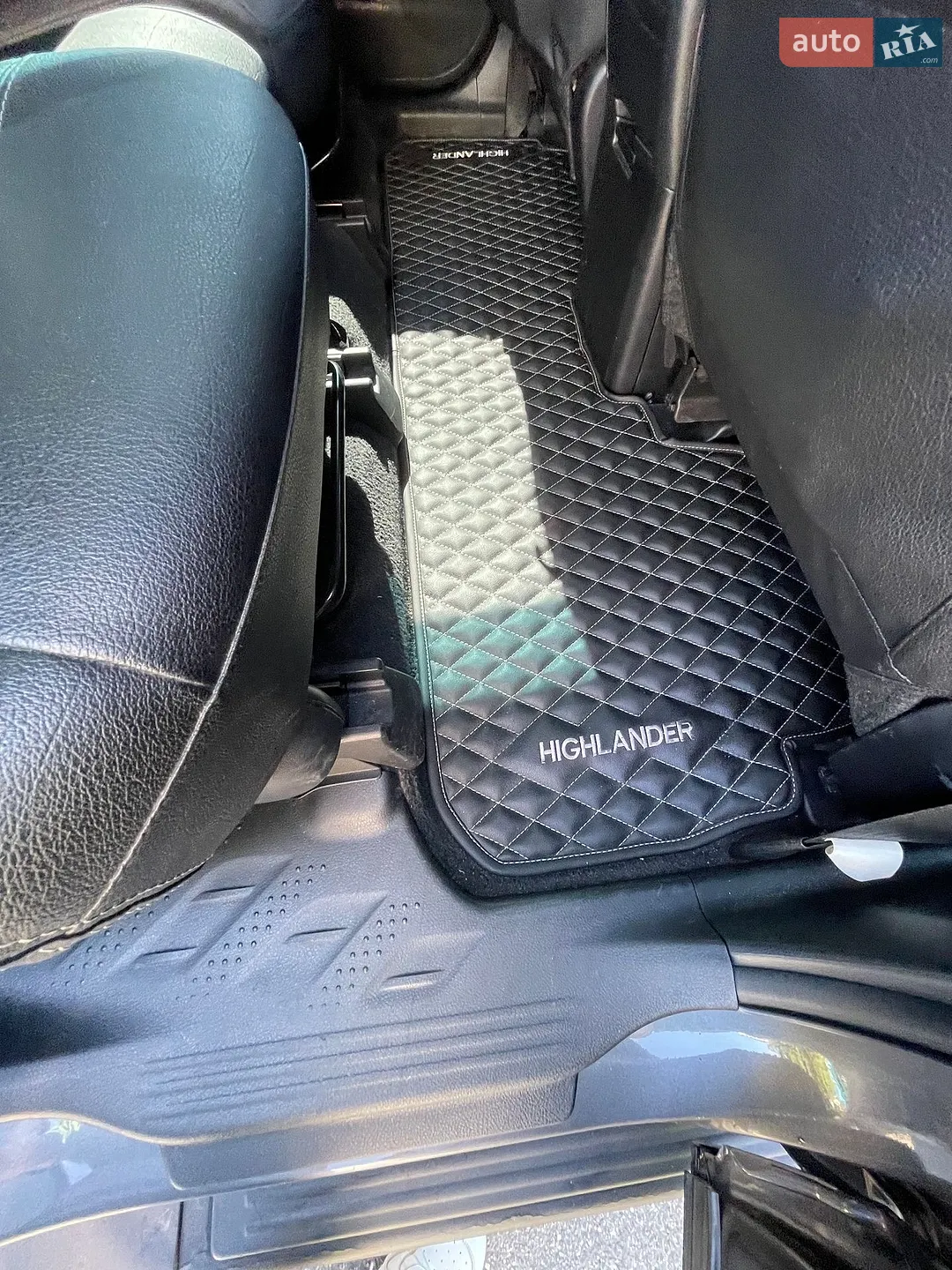 2013 Toyota Highlander - мініатюра 18