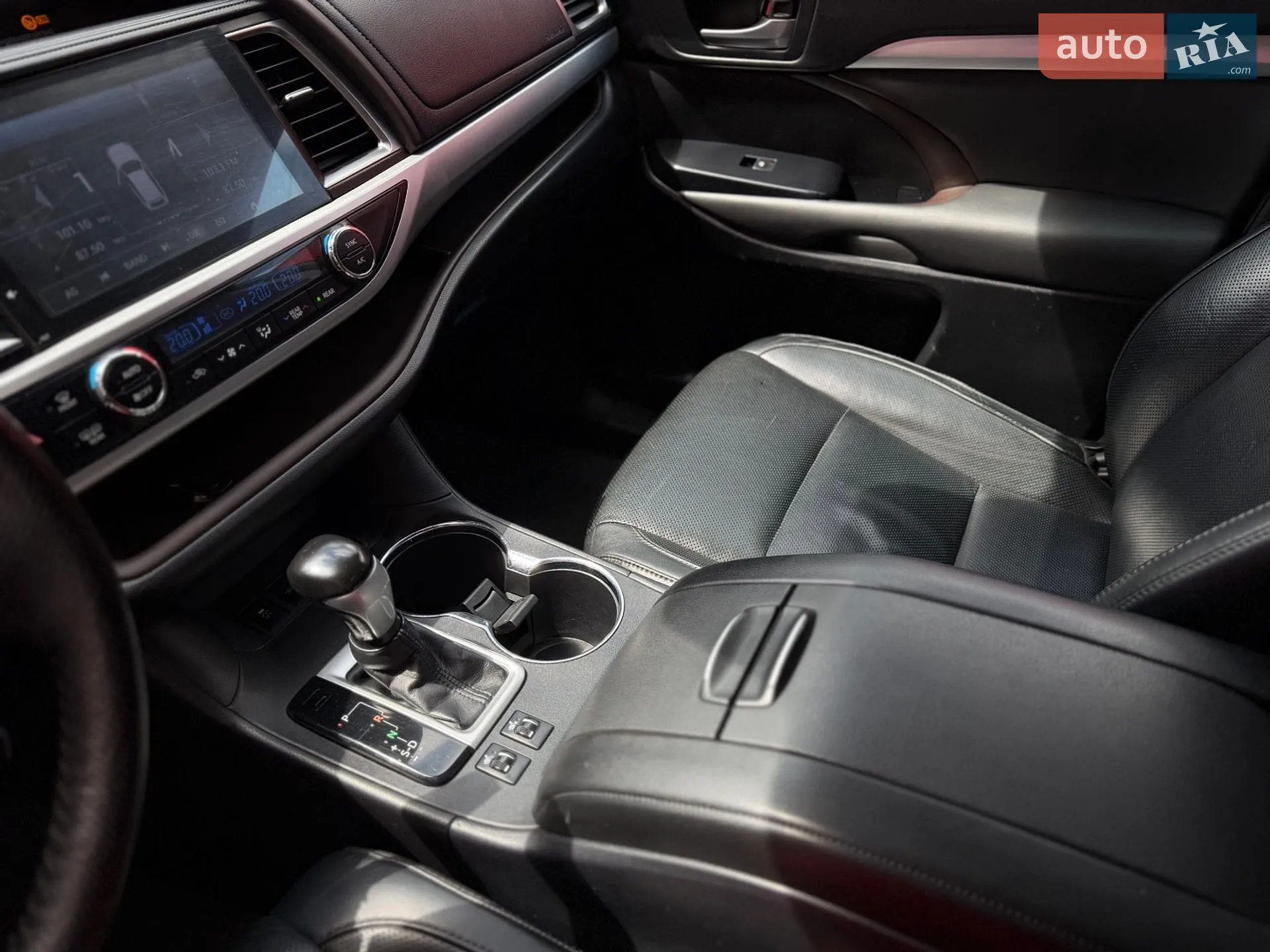 2014 Toyota Highlander - мініатюра 9