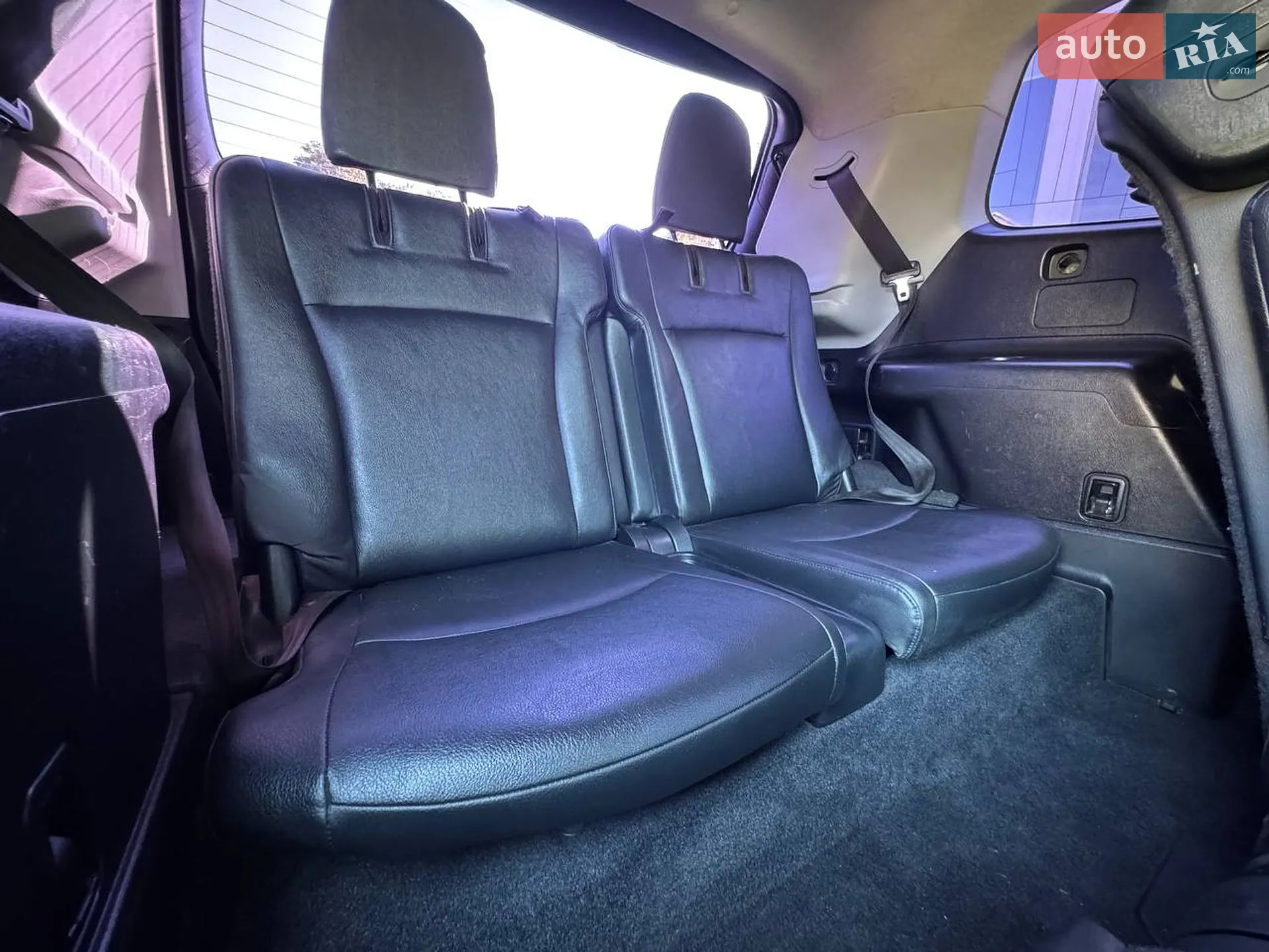 2010 Toyota Highlander - мініатюра 35