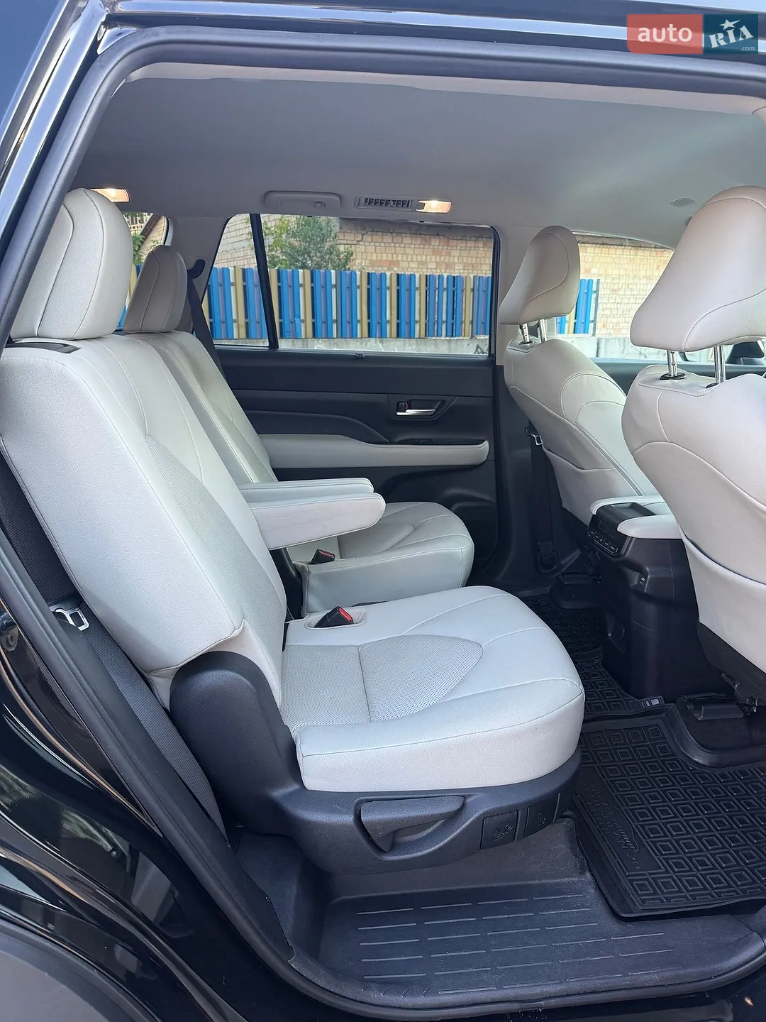 2023 Toyota Highlander - мініатюра 23