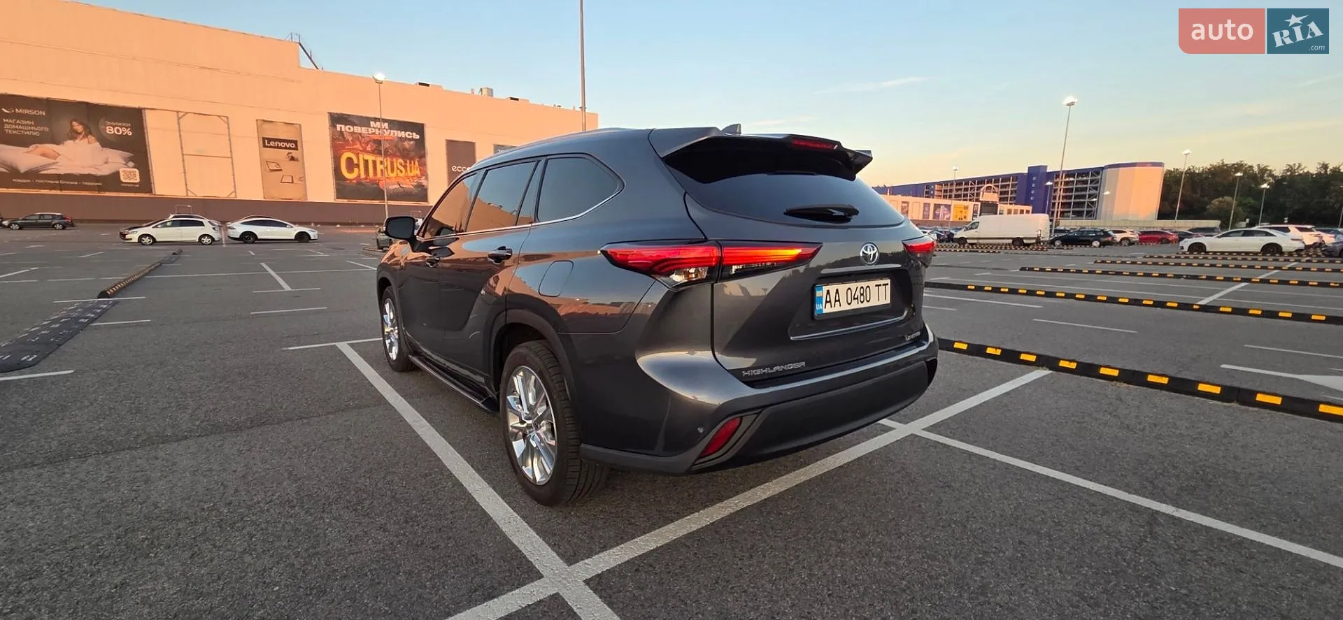 2020 Toyota Highlander - мініатюра 25