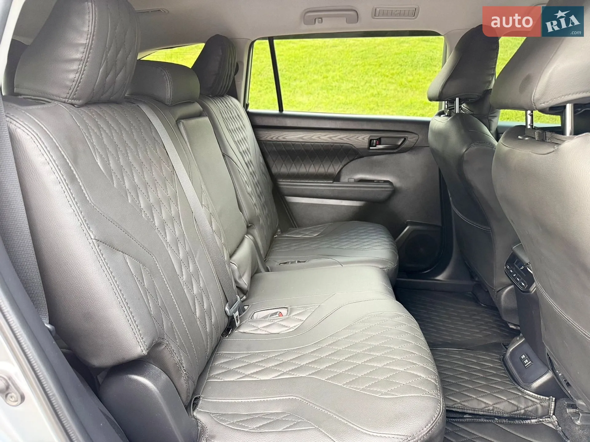 2021 Toyota Highlander - мініатюра 21