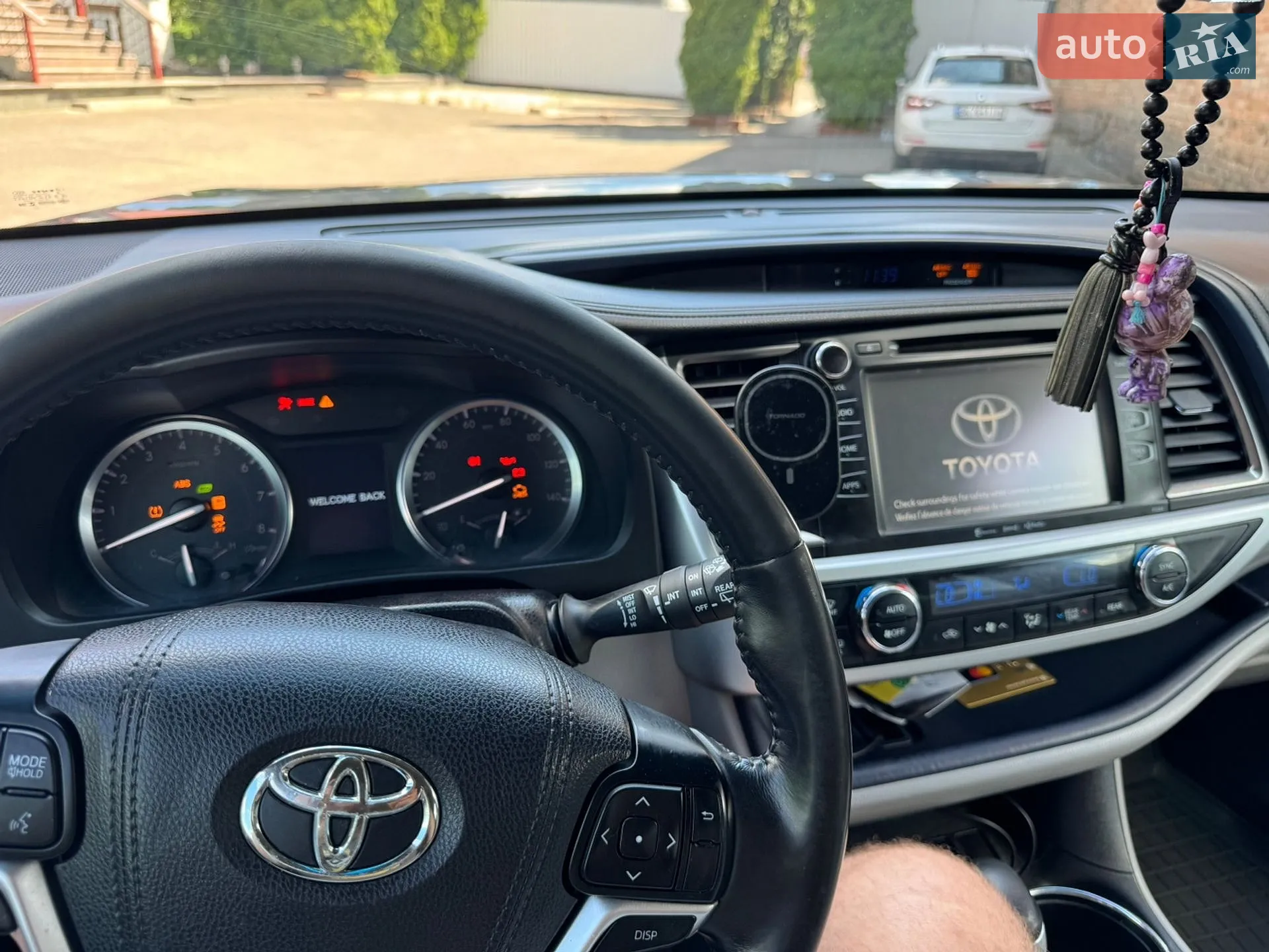 2016 Toyota Highlander - мініатюра 2