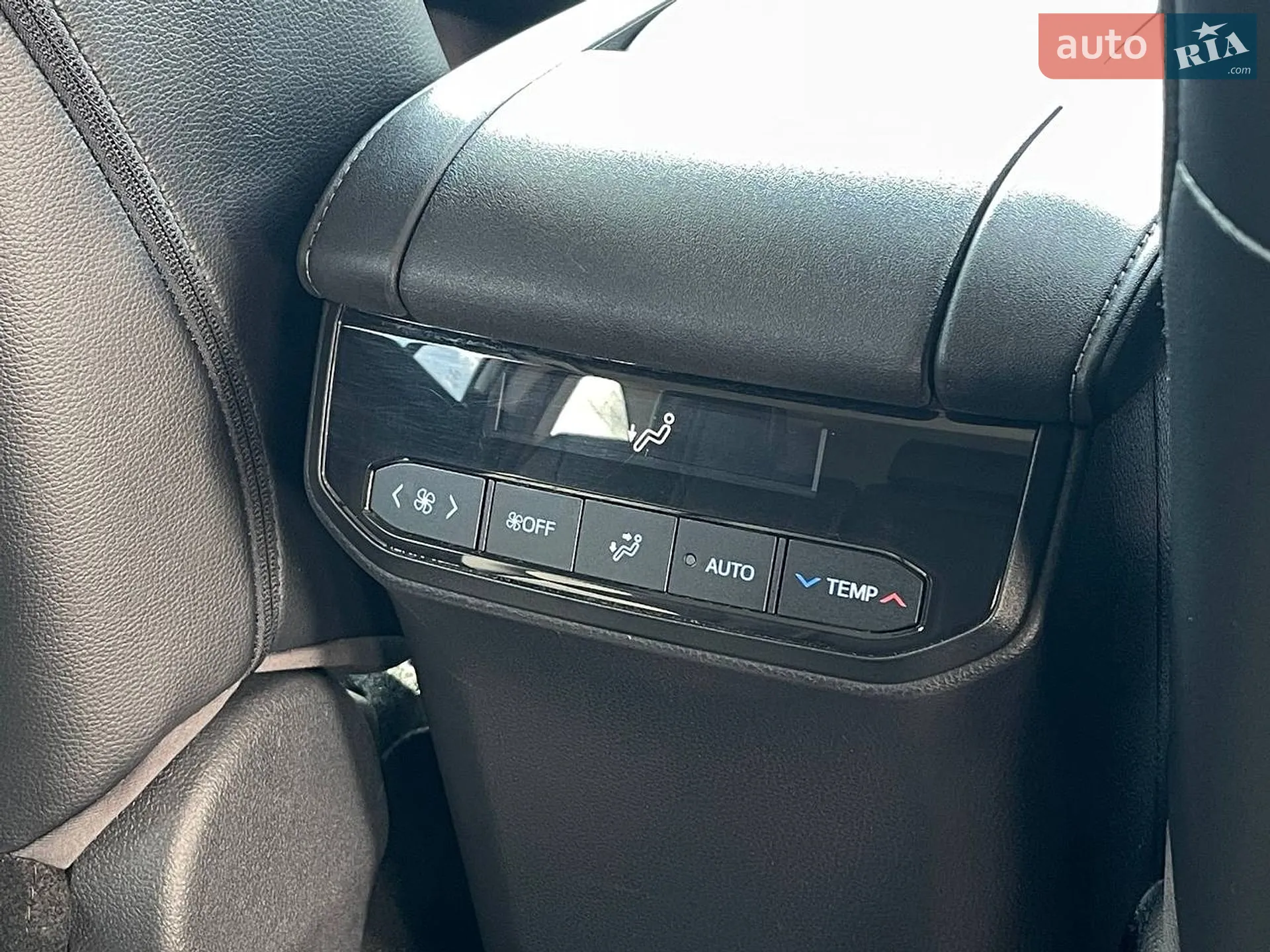2020 Toyota Highlander - мініатюра 31