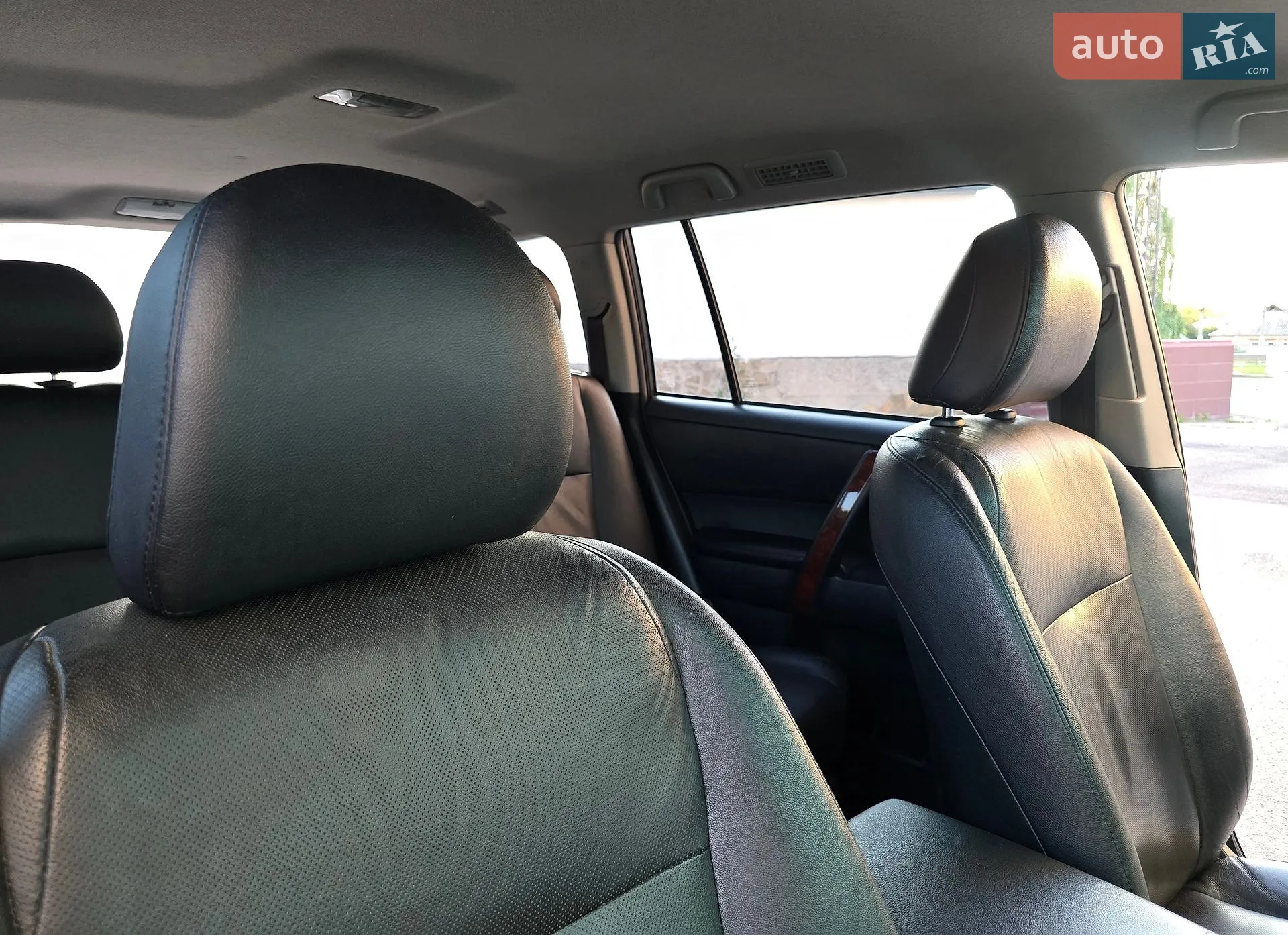 2011 Toyota Highlander - мініатюра 32