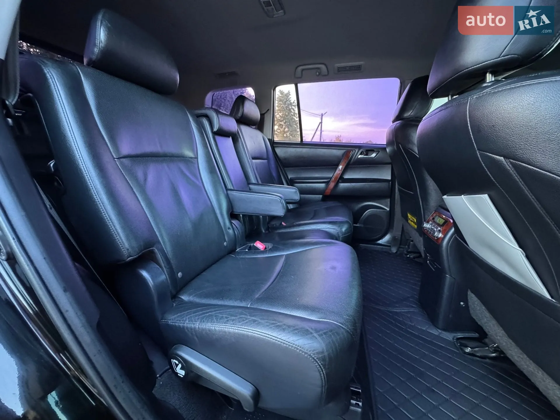 2010 Toyota Highlander - мініатюра 38