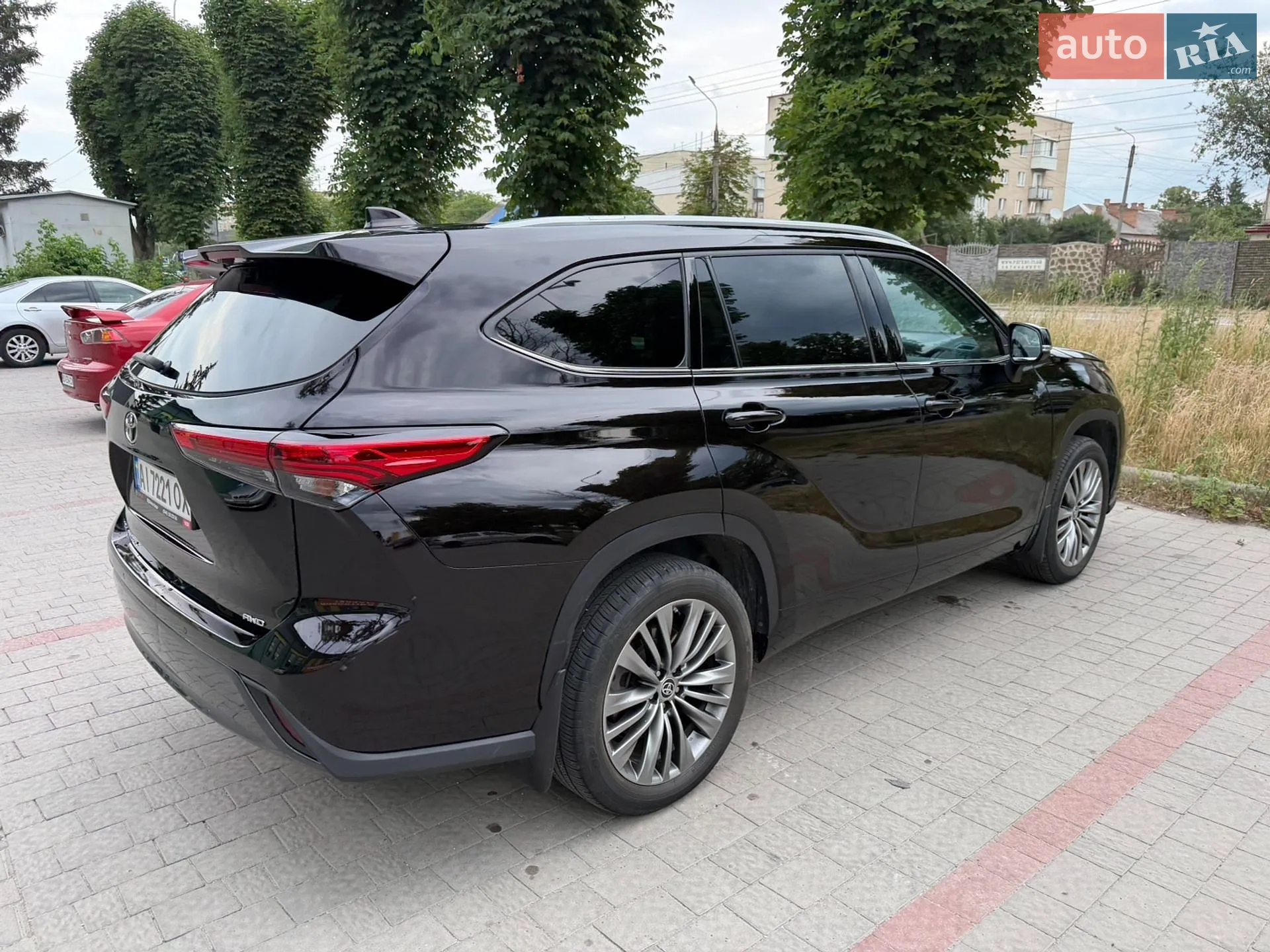 2020 Toyota Highlander - мініатюра 4