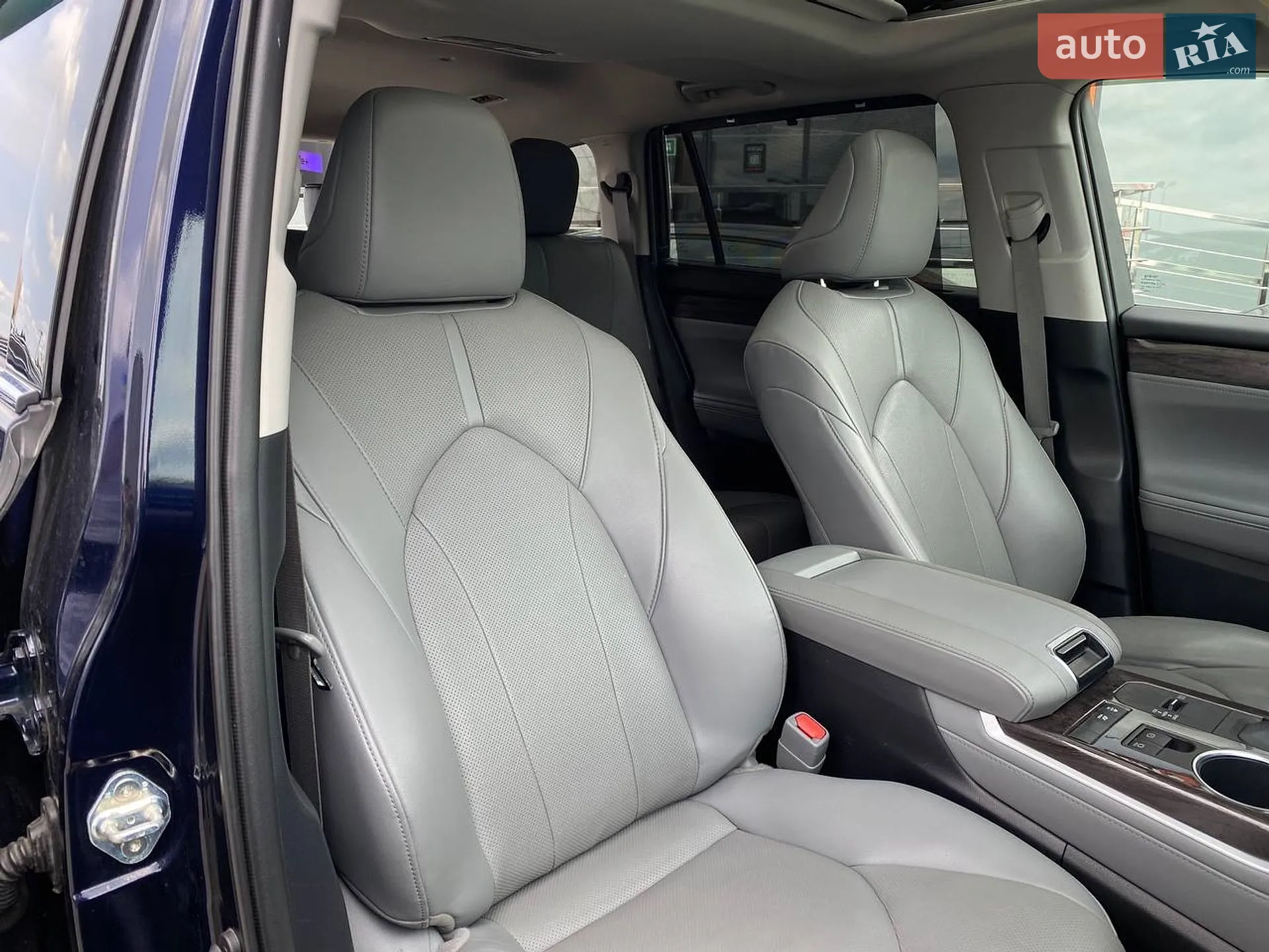 2020 Toyota Highlander - мініатюра 27
