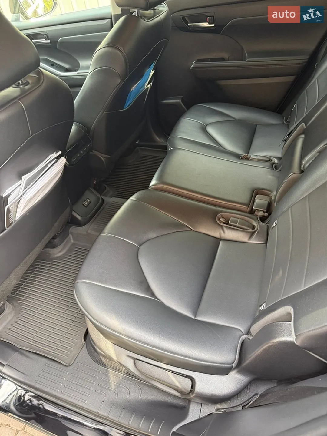 2022 Toyota Highlander - мініатюра 18