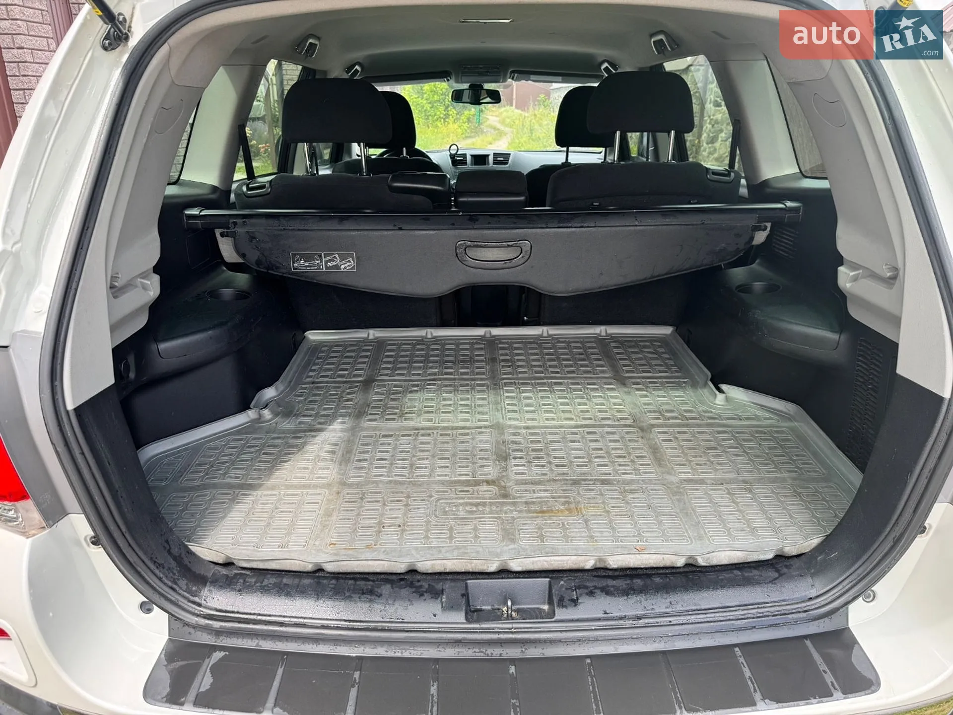 2012 Toyota Highlander - мініатюра 11