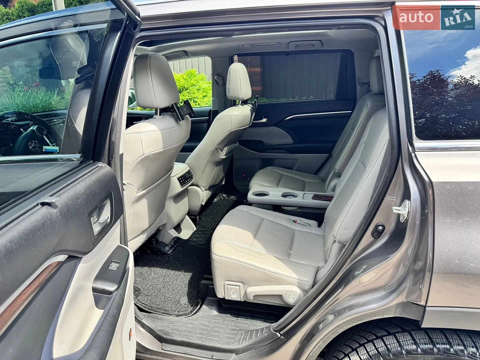 2015 Toyota Highlander - мініатюра 13