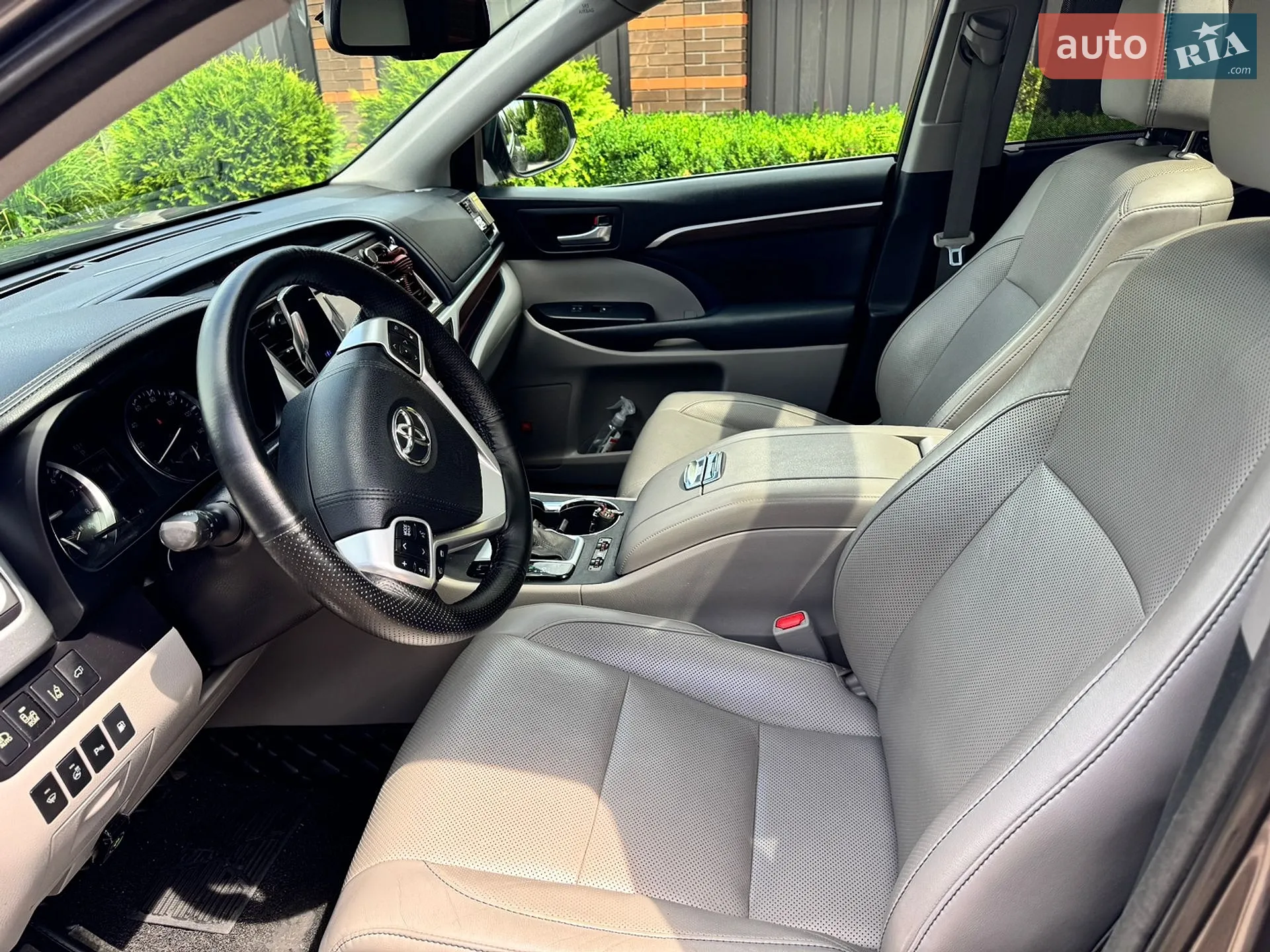 2015 Toyota Highlander - мініатюра 17