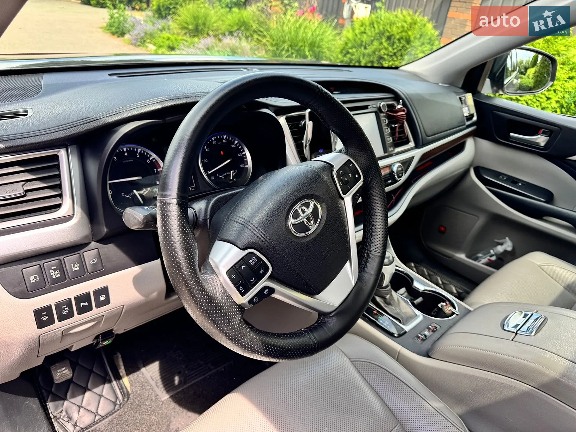 2015 Toyota Highlander - мініатюра 20