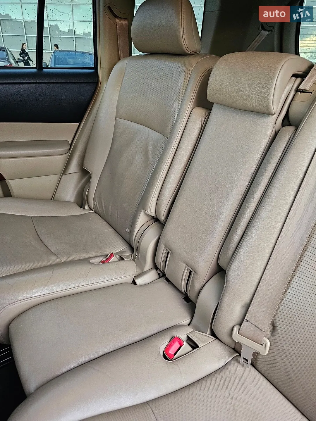 2011 Toyota Highlander - мініатюра 21