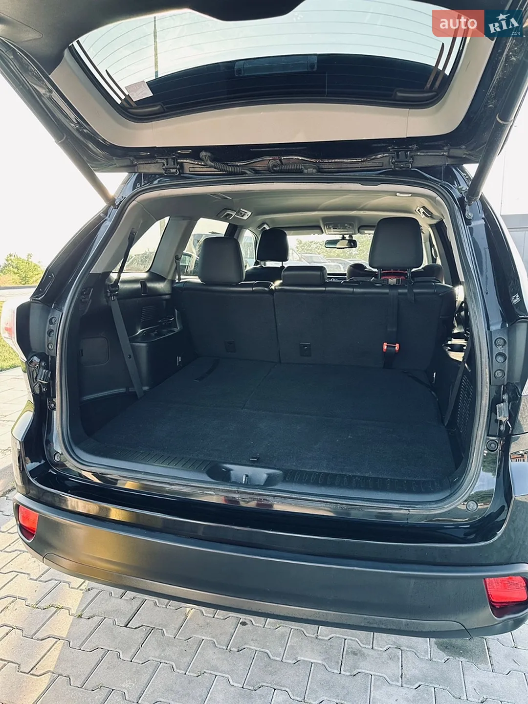 2014 Toyota Highlander - мініатюра 2