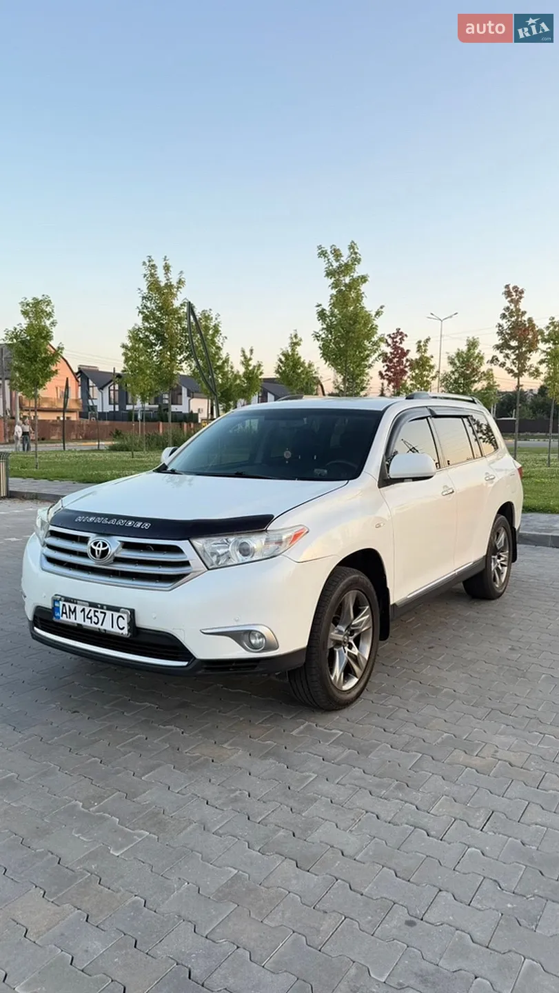 2012 Toyota Highlander - фото 1