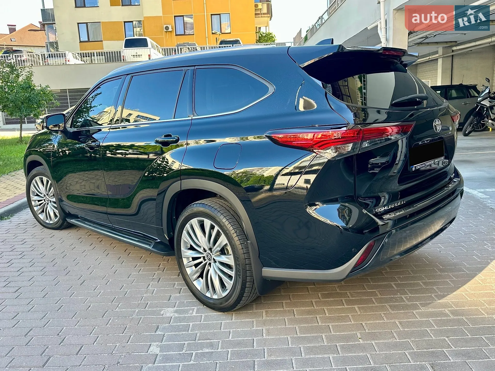 2022 Toyota Highlander - мініатюра 11
