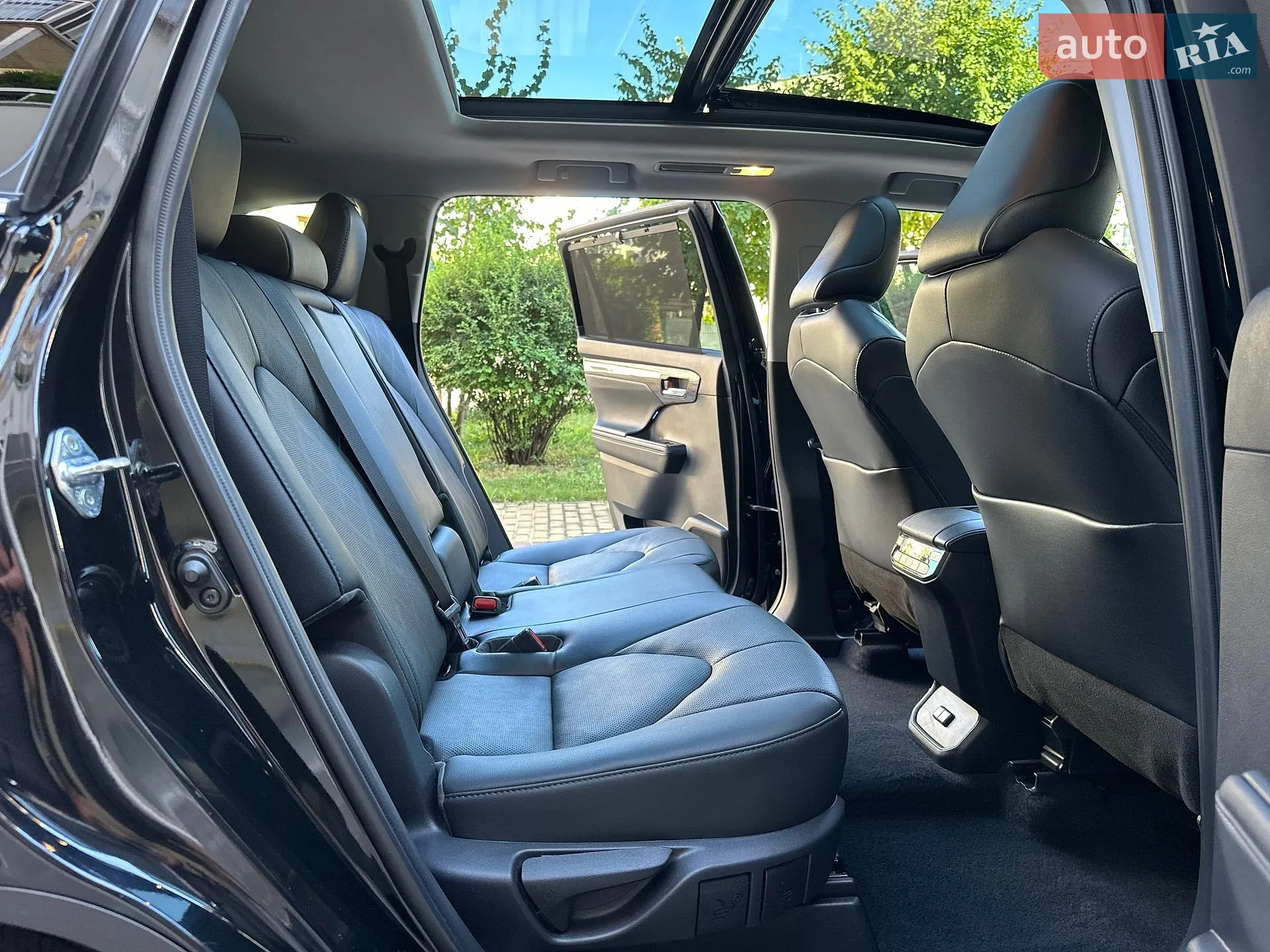 2022 Toyota Highlander - мініатюра 41