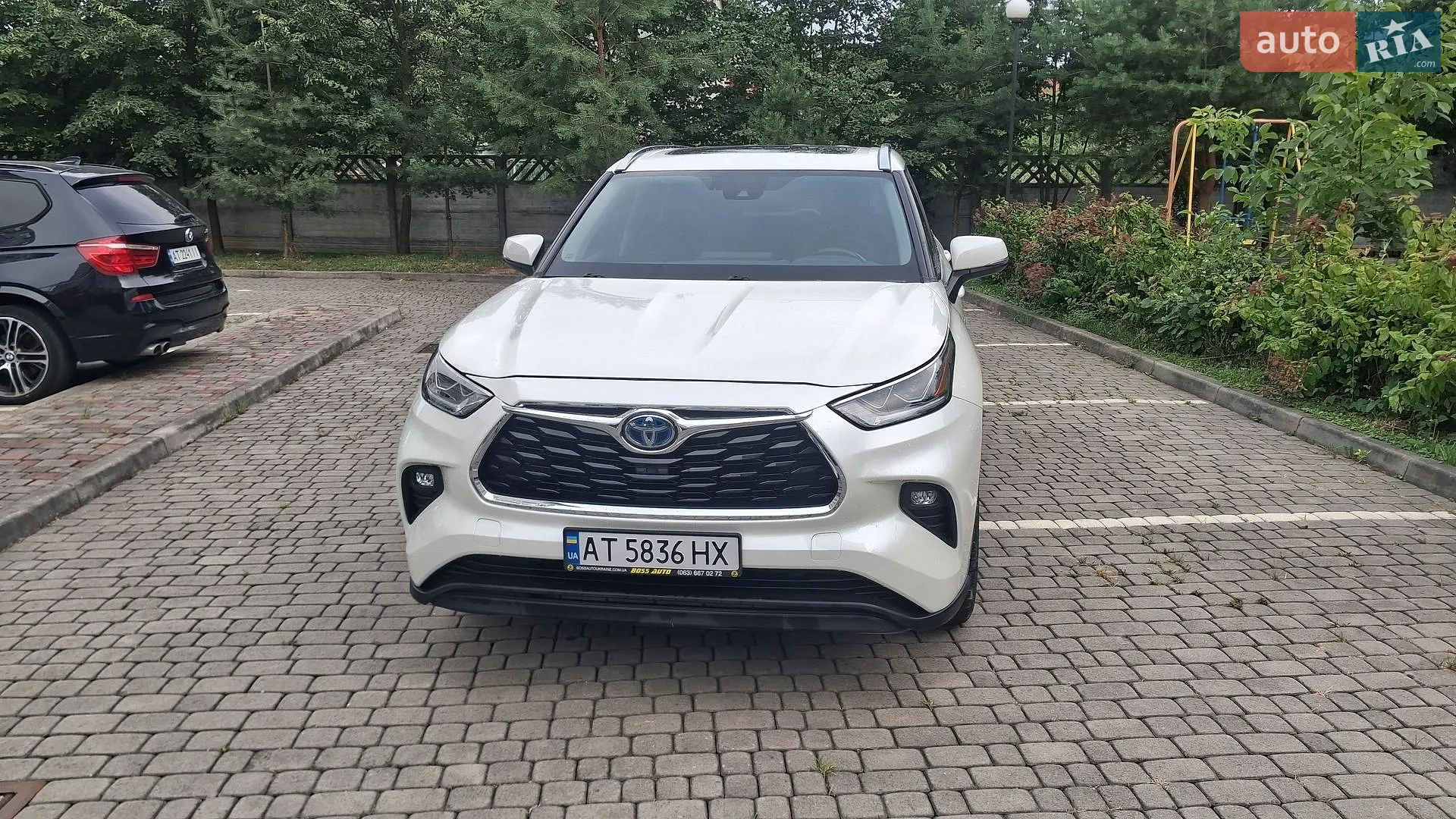 2020 Toyota Highlander - мініатюра 3
